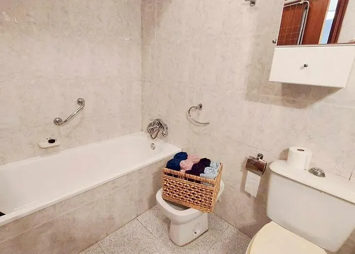 With Pool And Air Conditioning Lägenhet Torrevieja